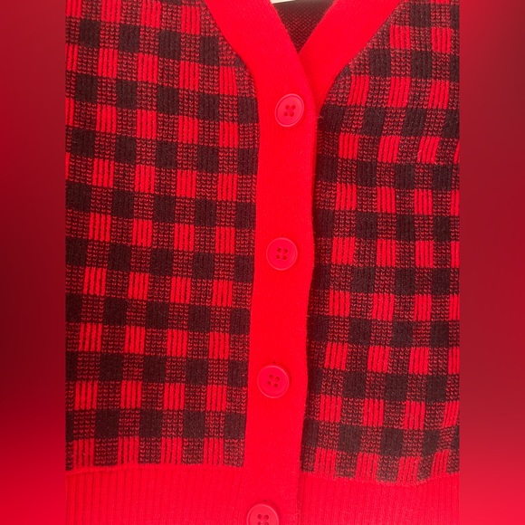 Bar III Red Cropped Checkered Sweater - Picture 5 of 6